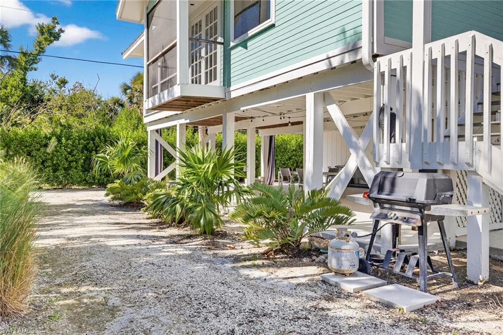 280 Southwinds DR-34