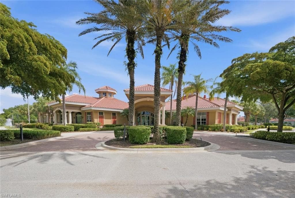 5120 Hyde Park CT 103-31