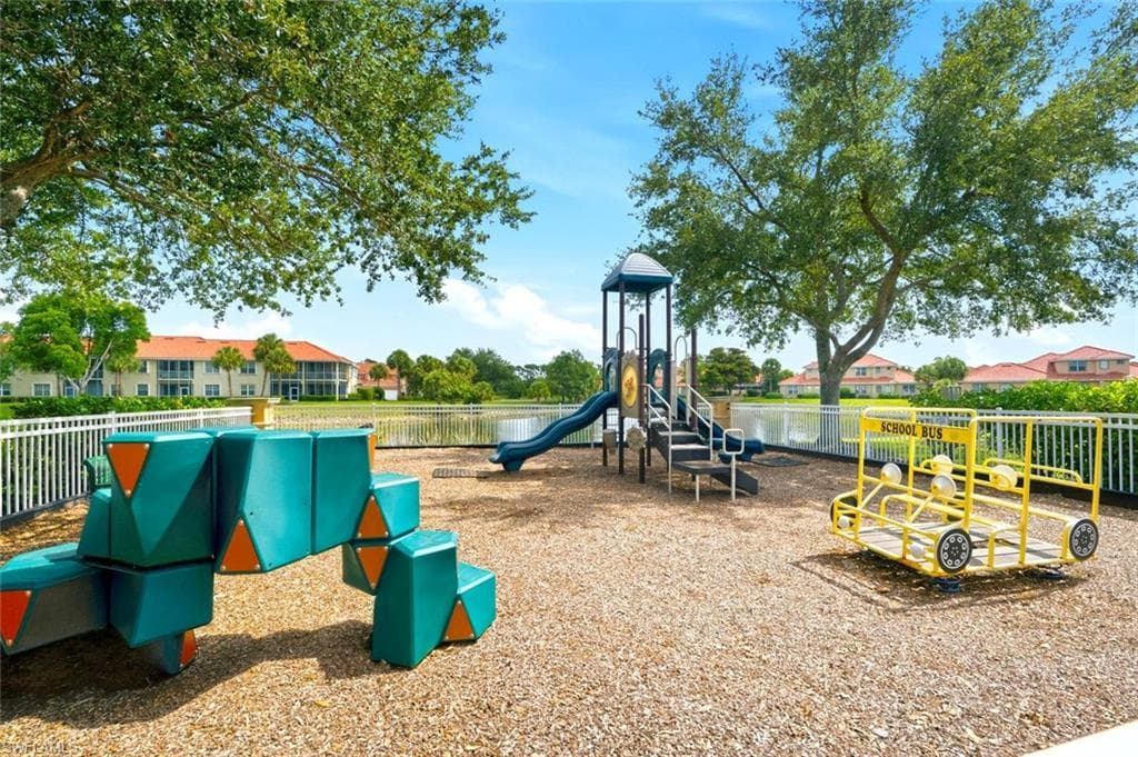 5120 Hyde Park CT 103-43
