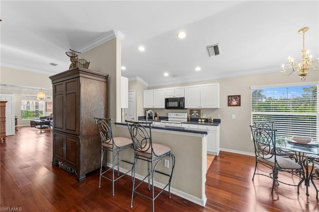 10046 Horse Creek RD-16
