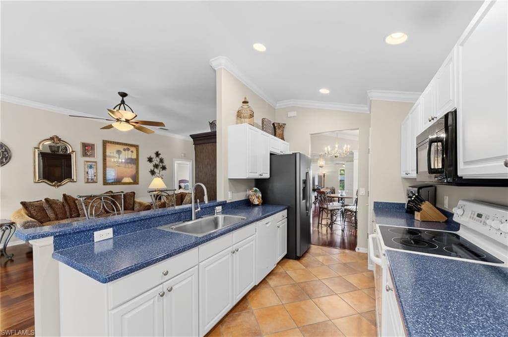 10046 Horse Creek RD-17