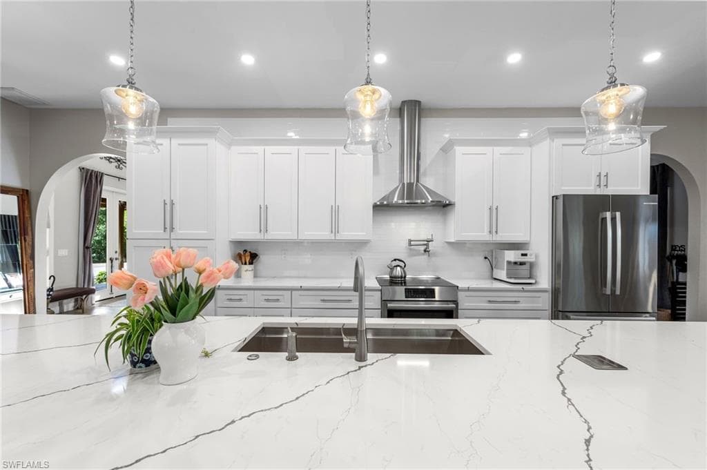 12010 Honeysuckle RD-35