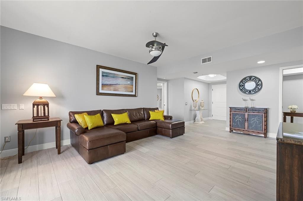 23650 Via Veneto BLVD W 802-22