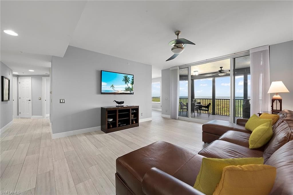 23650 Via Veneto BLVD W 802-21