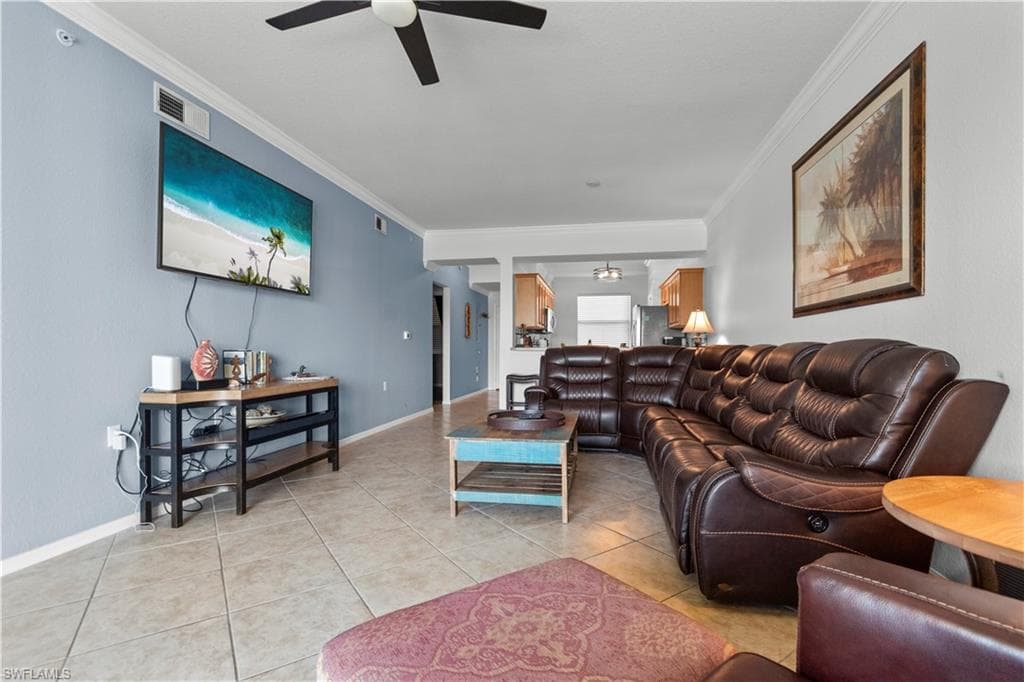 8470 Kingbird LOOP 1025-5