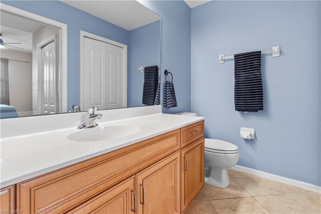 8470 Kingbird LOOP 1025-16