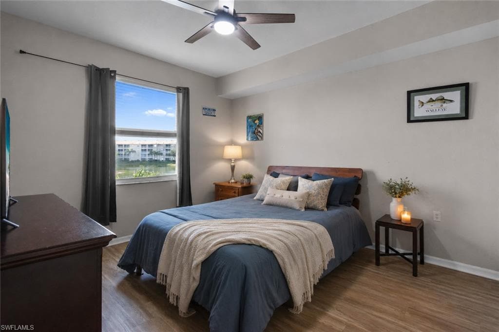 8470 Kingbird LOOP 1025-11