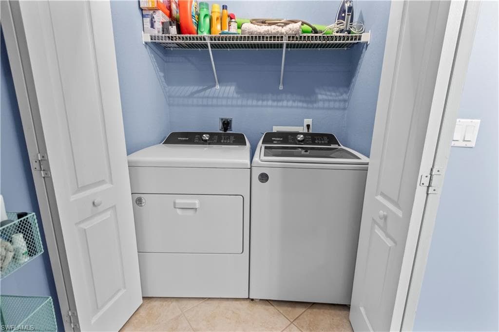 8470 Kingbird LOOP 1025-21