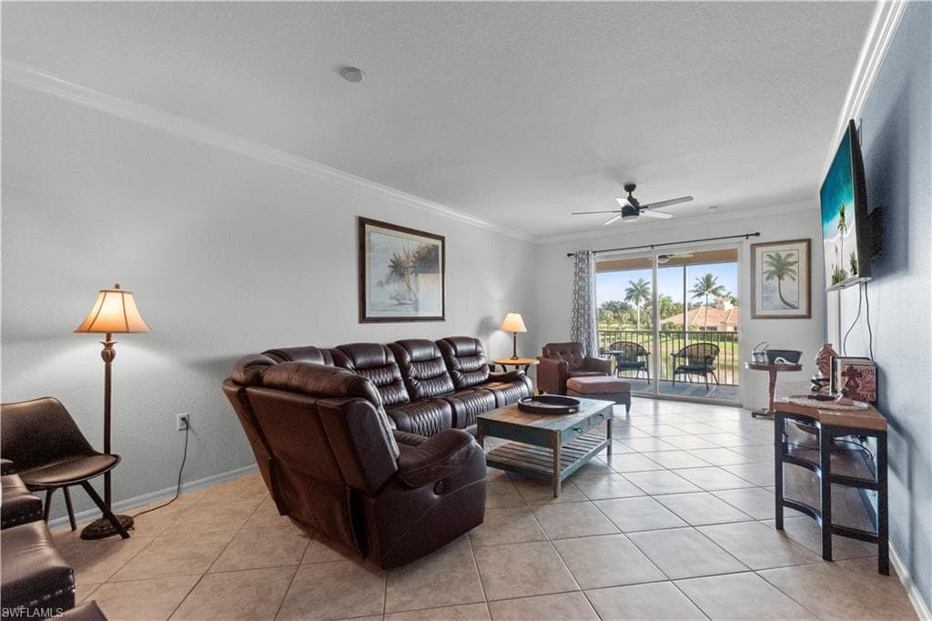 8470 Kingbird LOOP 1025-2