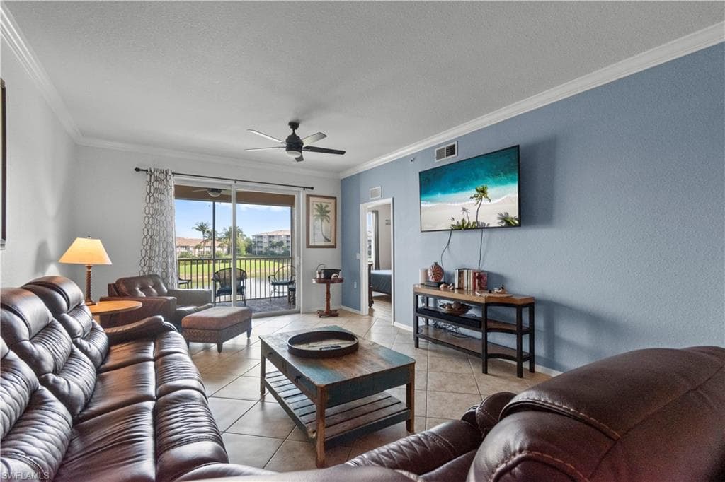 8470 Kingbird LOOP 1025-4