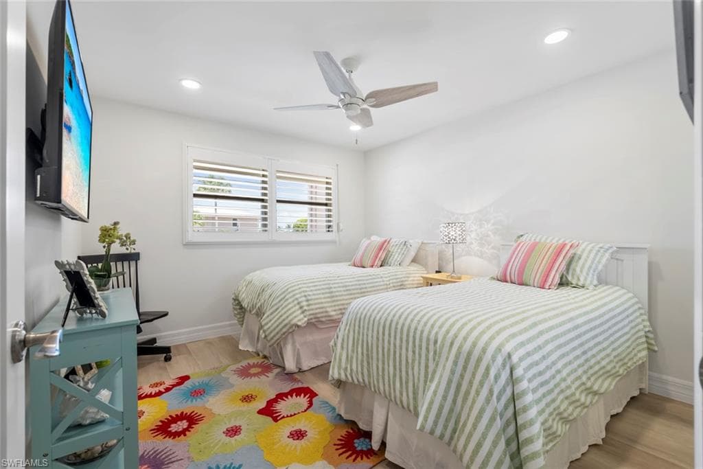 1910 Gulf Shore BLVD N 204-19