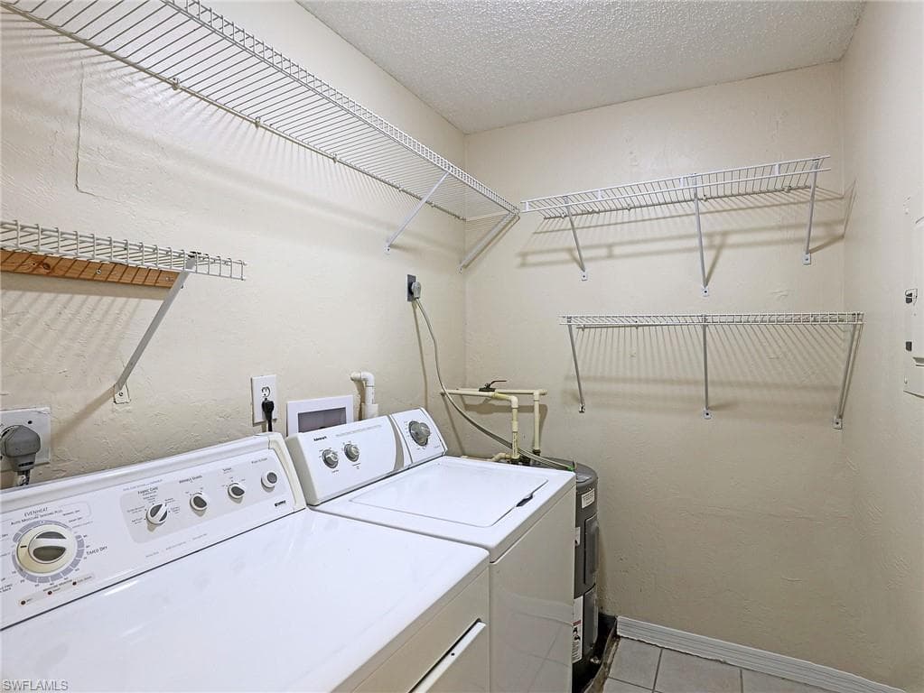 1420 Park Shore CIR 3-14