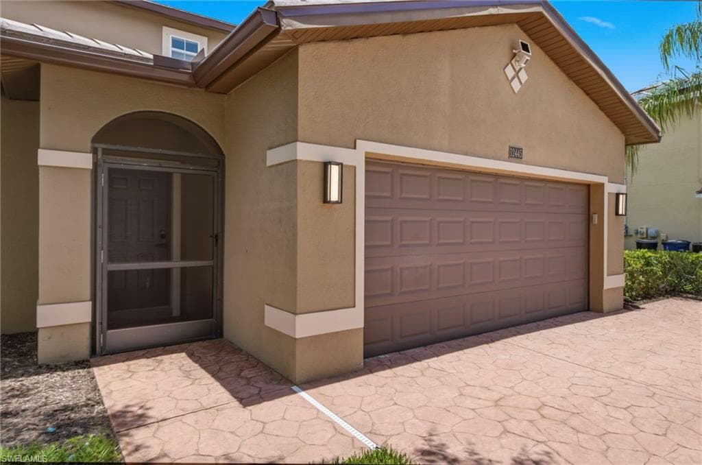 12445 Muddy Creek LN-47