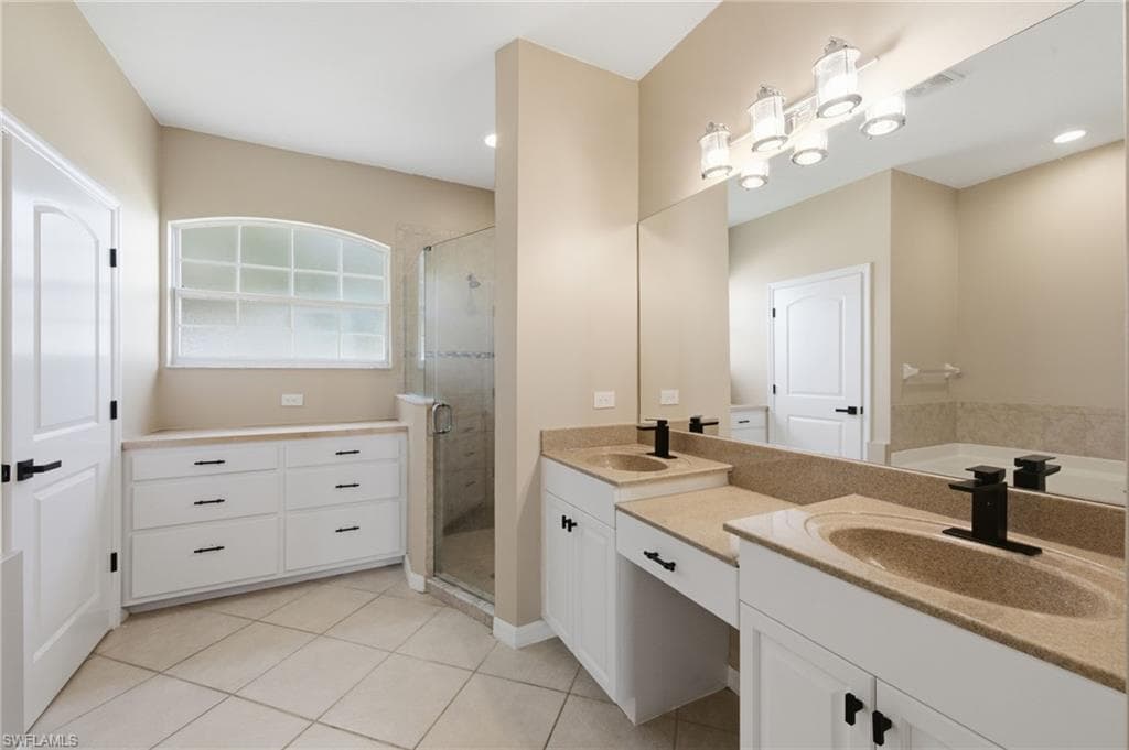12445 Muddy Creek LN-28
