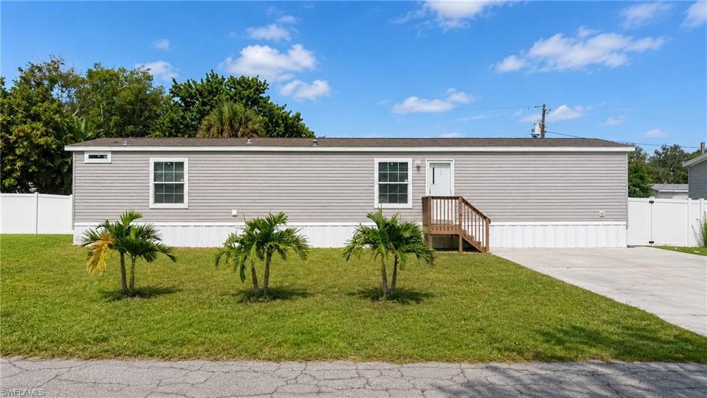 21190 Cypress Park CIR-1