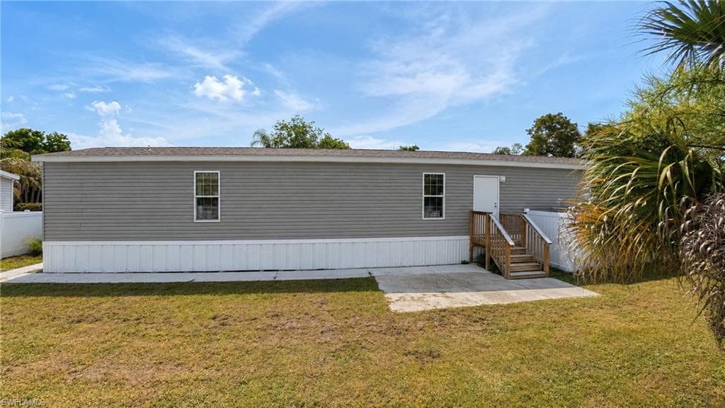 21190 Cypress Park CIR-23