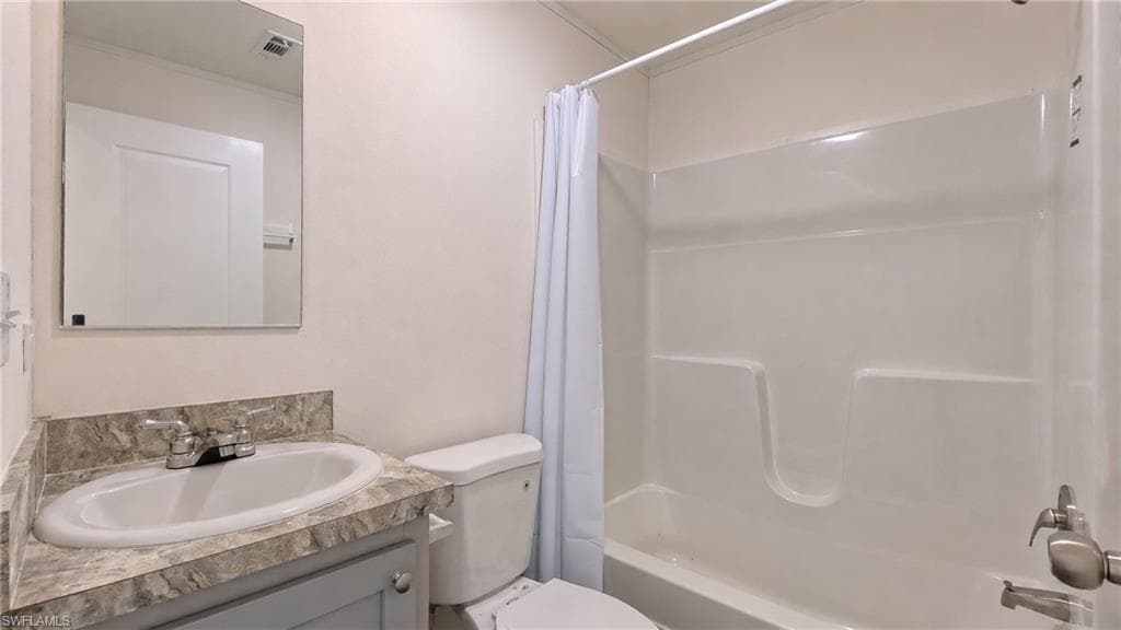 21190 Cypress Park CIR-18