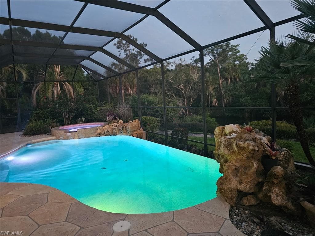 25820 Creekbend DR-35