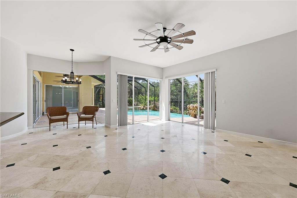 25820 Creekbend DR-7