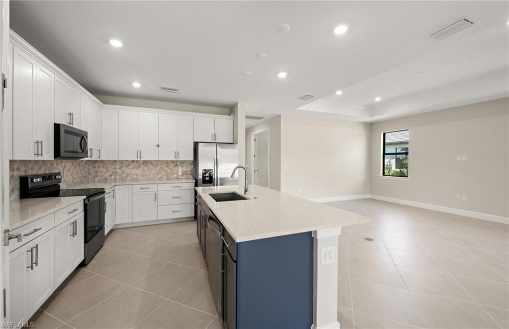 16621 Ash Grove LN-23