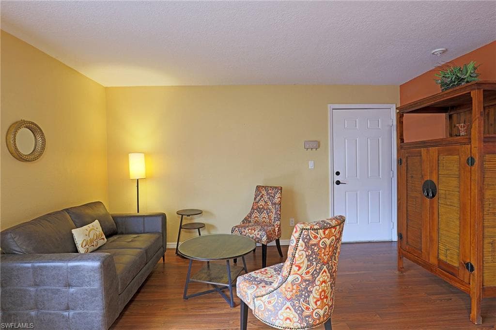 3344 N Key DR 6-2
