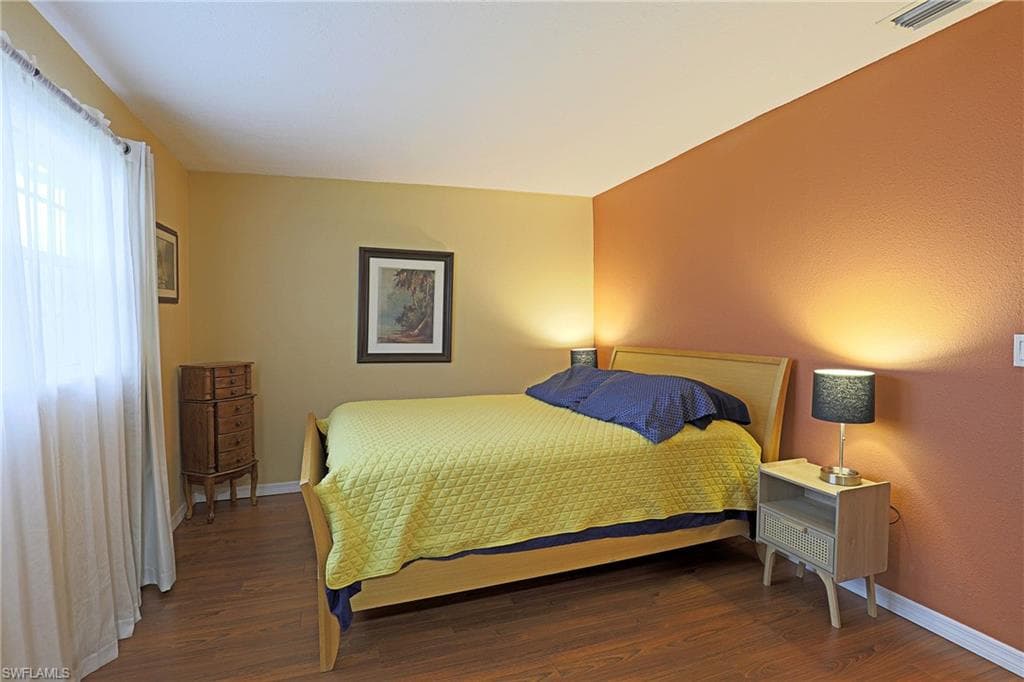 3344 N Key DR 6-8