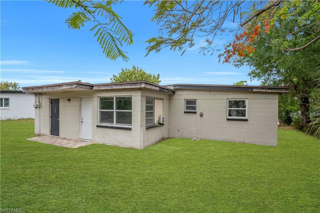 1527 Gardenia AVE-6