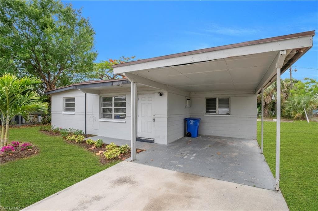 1527 Gardenia AVE-4
