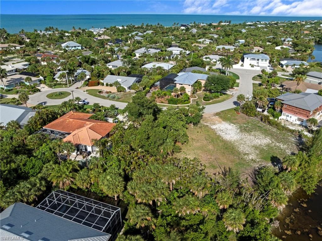 564 Chert CT-10