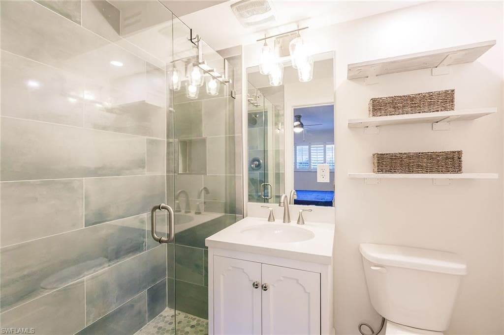 527 Broad AVE S 527-15