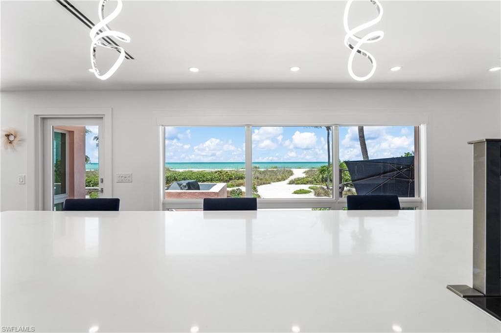 4577 Waters Edge LN-15
