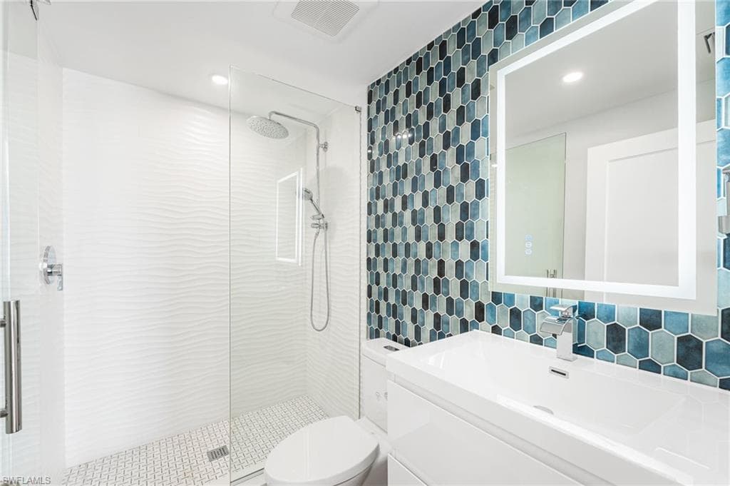 4577 Waters Edge LN-29