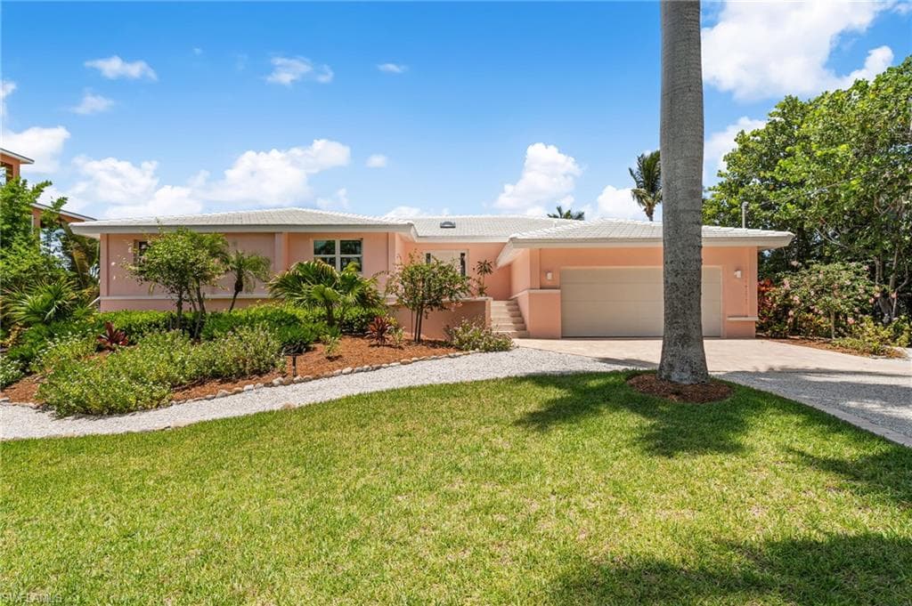 4577 Waters Edge LN-40