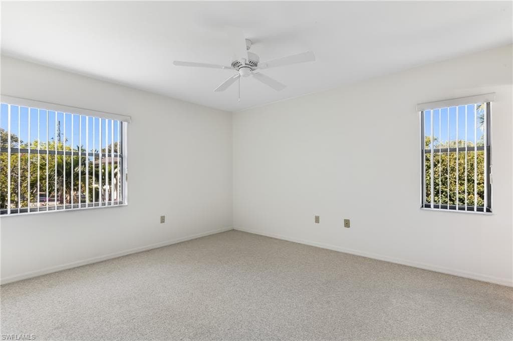 9305 Lake Park DR 204-7