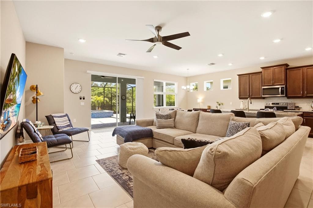 844 Heather Lake AVE-5