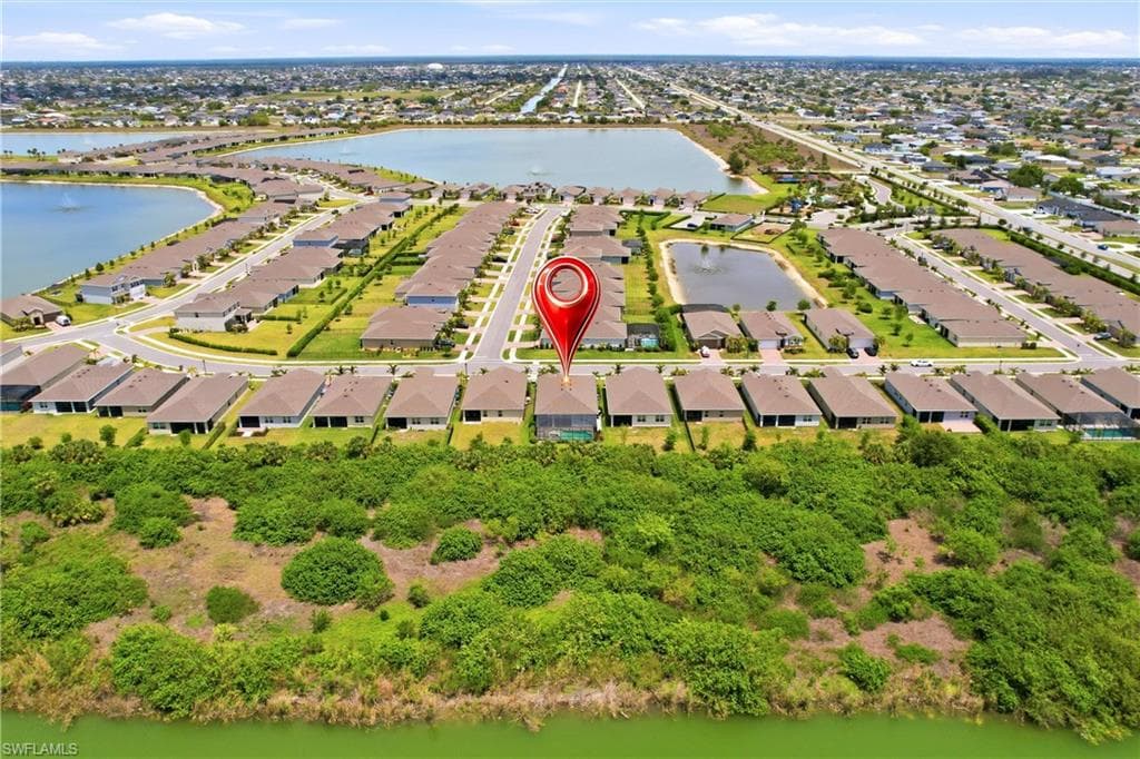 844 Heather Lake AVE-43