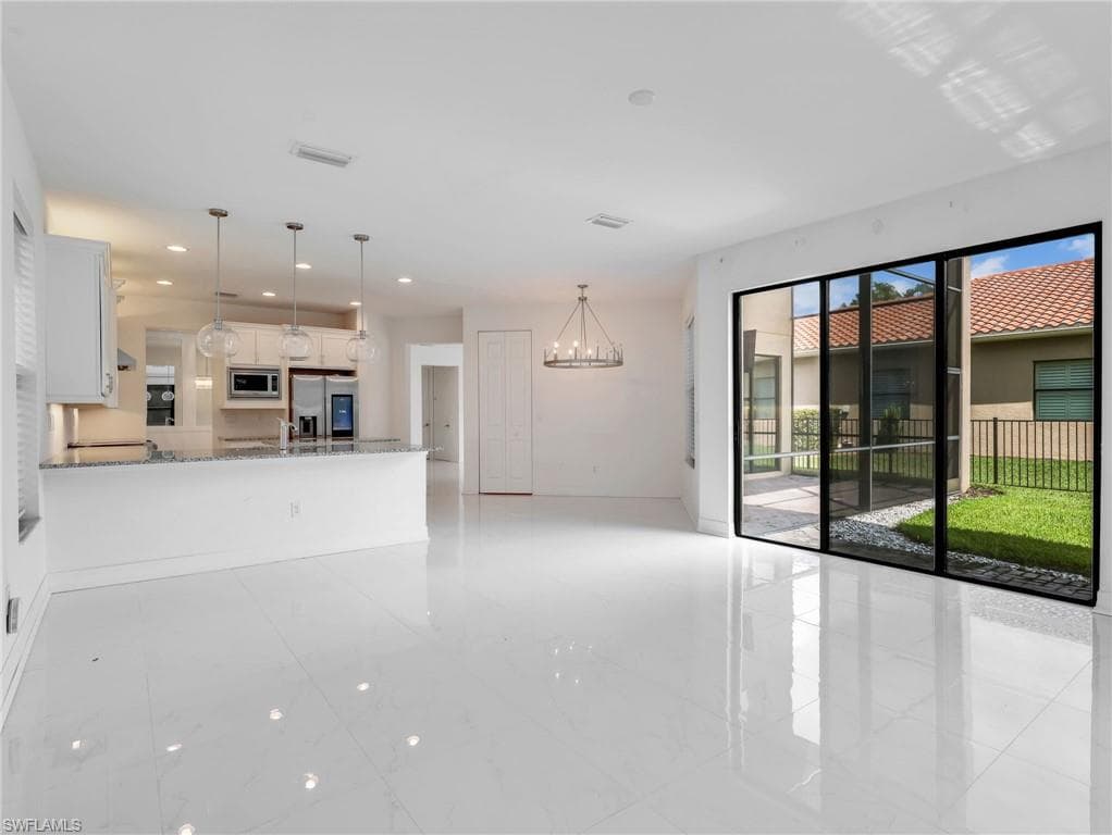 10008 Chesapeake Bay DR-18