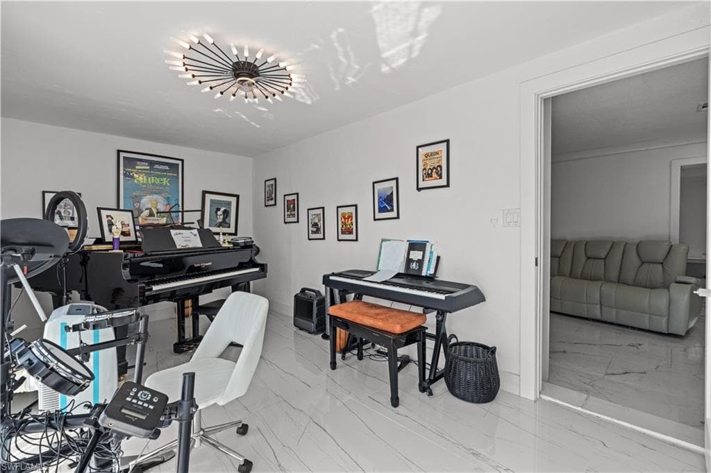 4350 Orangewood AVE-25