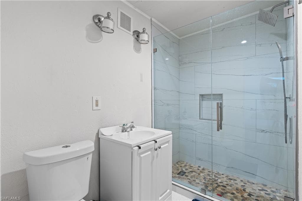 4350 Orangewood AVE-30
