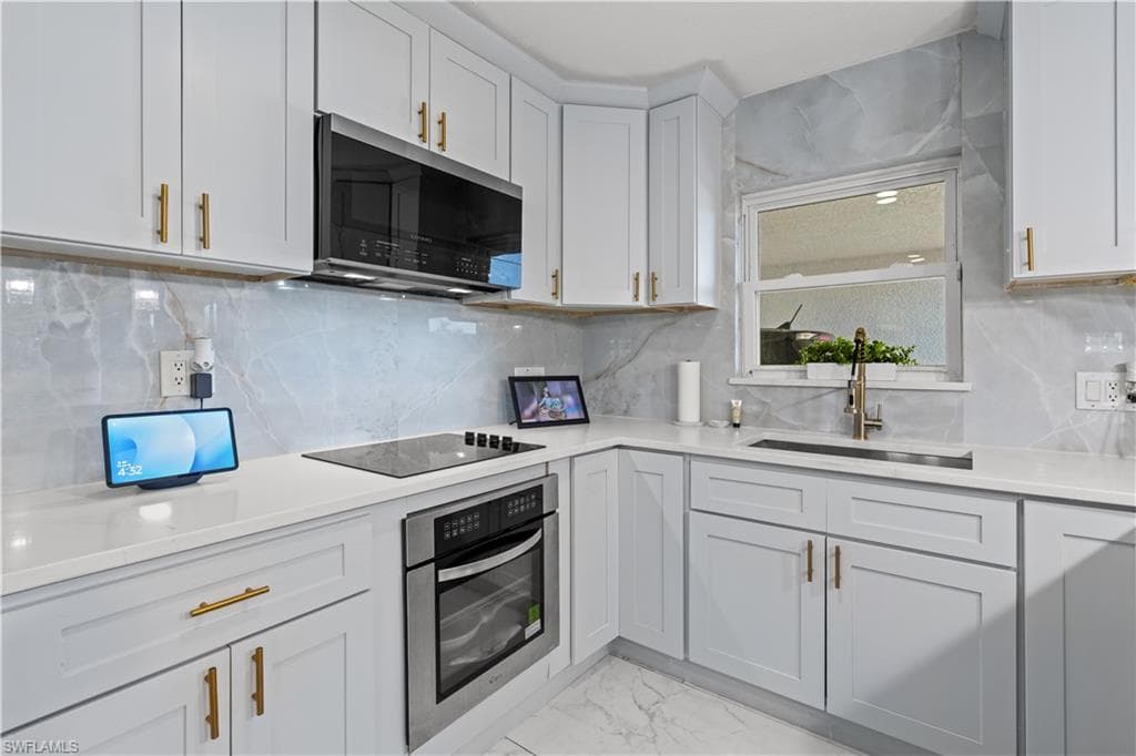 4350 Orangewood AVE-7