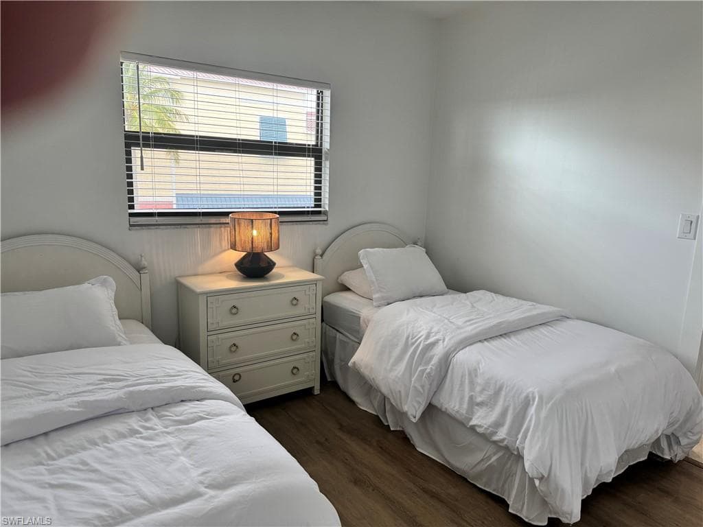 801 River Point DR 206A-20