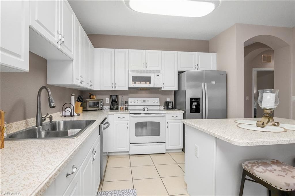 9621 Spanish Moss WAY 3825-5