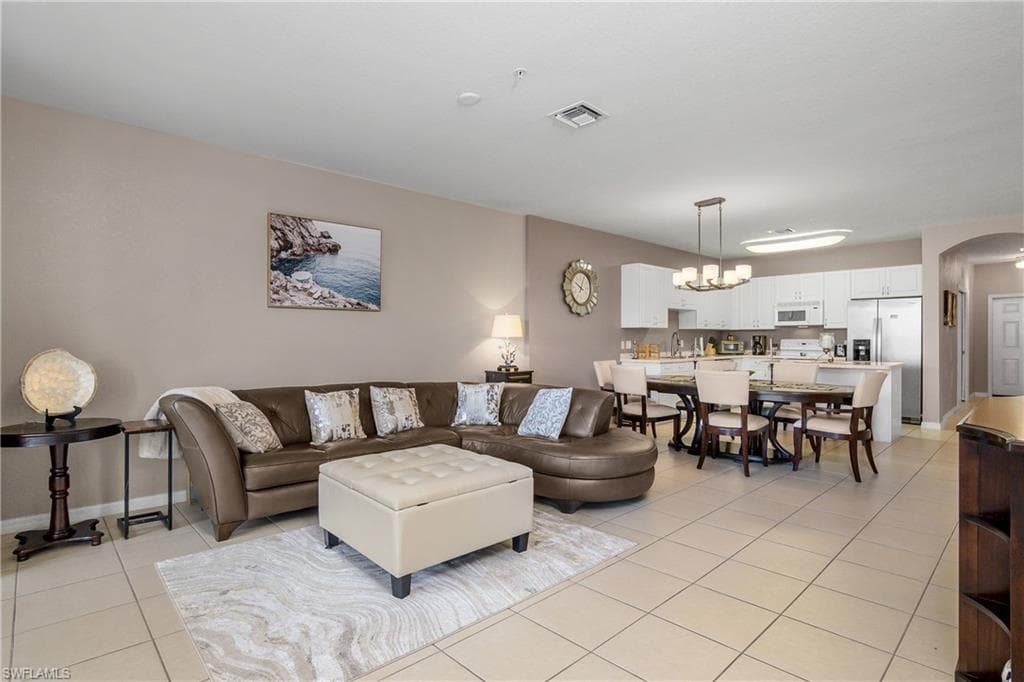 9621 Spanish Moss WAY 3825-8