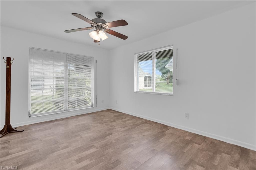 9 Regency CT-28
