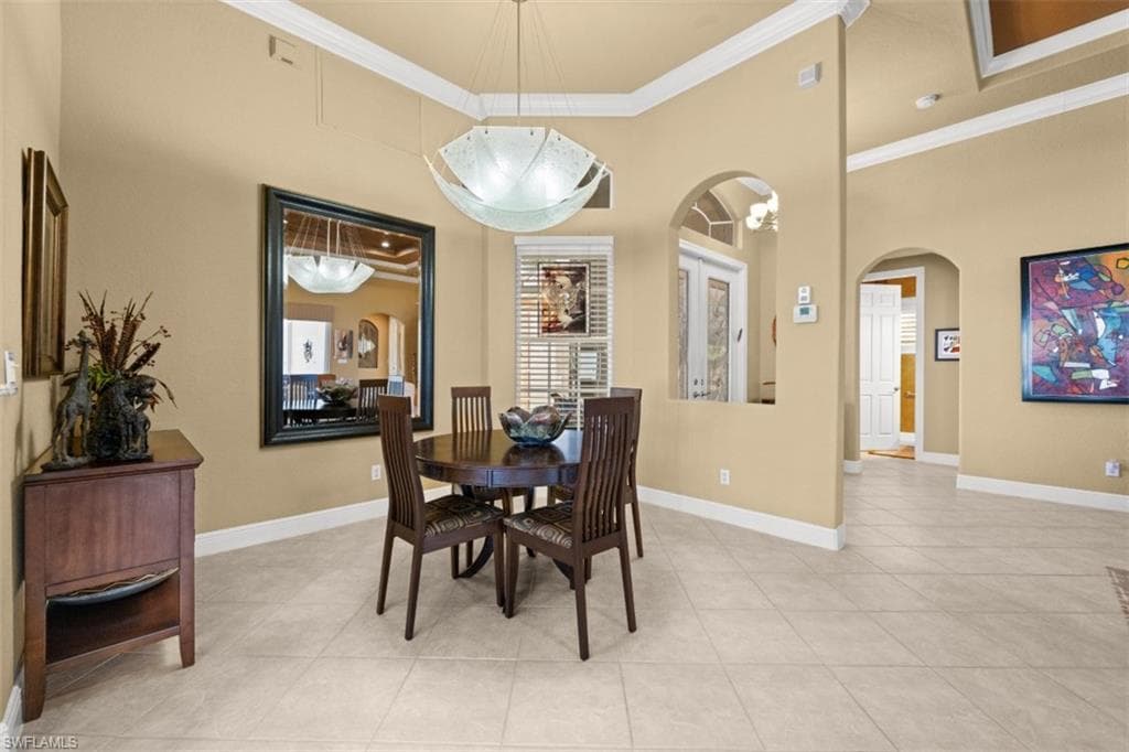 19603 Maddelena CIR-11