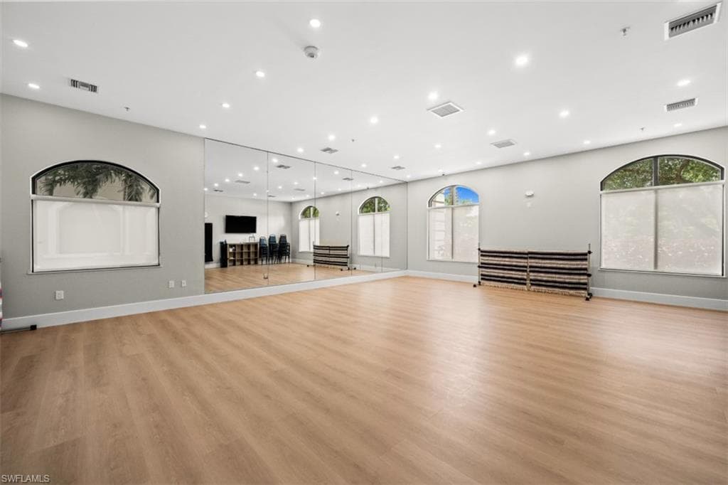 19603 Maddelena CIR-48