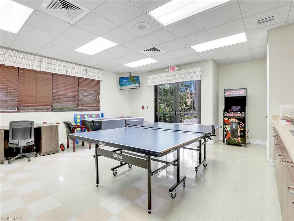 20040 Barletta LN 326-29