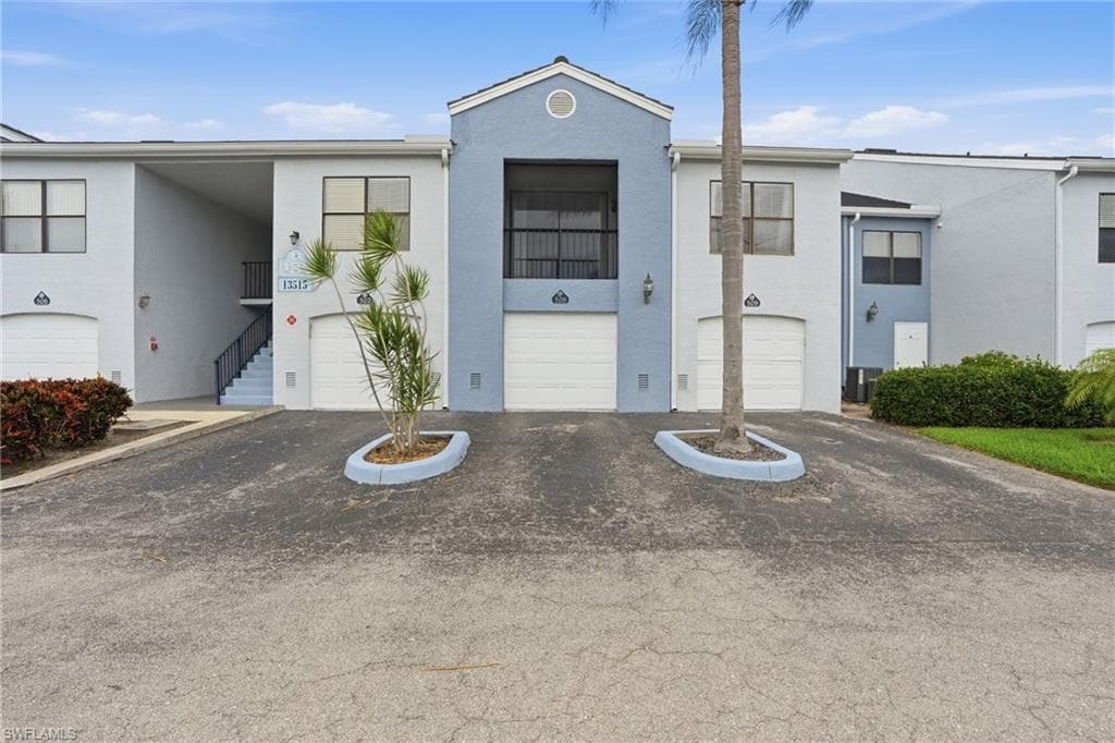 13515 Eagle Ridge DR 525-1