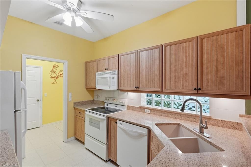 10727 Maui CIR-16
