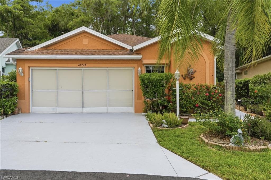 10727 Maui CIR-8